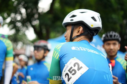 Race photo from Cycling de Jabar 2024