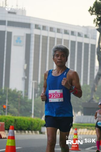 Race photo from Nu Skin Run 10K