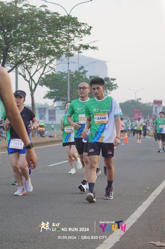 Race photo from BAF LIONS RUN 2024