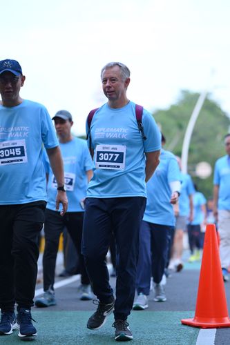 Race photo from KEMLU RUN 2025
