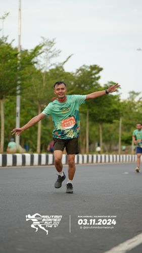 Race photo from Arutmin Borneo Run 2024