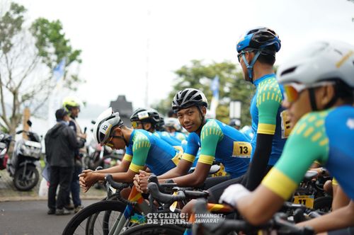 Race photo from Cycling de Jabar 2024