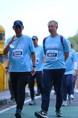 Race photo from KEMLU RUN 2025