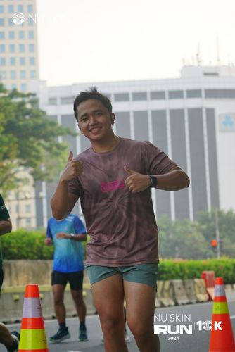 Race photo from Nu Skin Run 10K