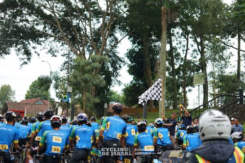 Race photo from Cycling de Jabar 2024