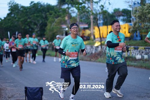 Race photo from Arutmin Borneo Run 2024