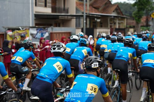 Race photo from Cycling de Jabar 2024