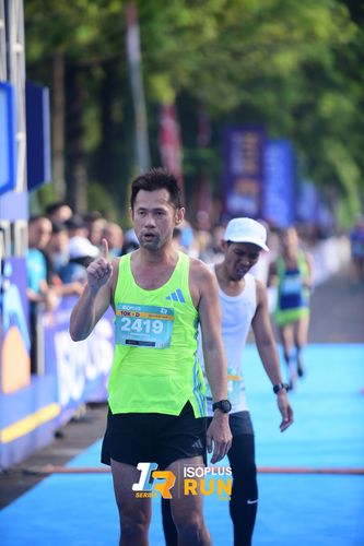 Race photo from Isoplus Run 2024 Surabaya