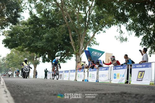 Race photo from Cycling de Jabar 2024