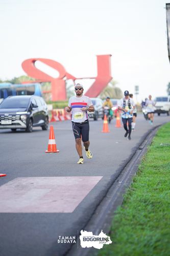 Race photo from Taman Budaya x BOGORUN 2025