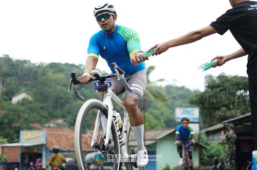 Race photo from Cycling de Jabar 2024