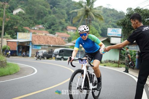 Race photo from Cycling de Jabar 2024