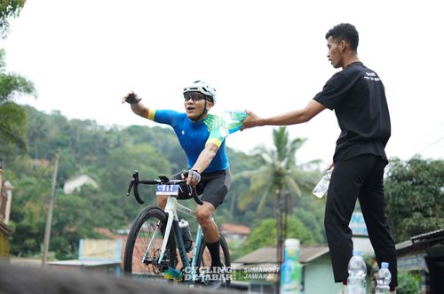 Race photo from Cycling de Jabar 2024