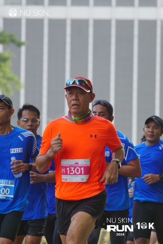 Race photo from Nu Skin Run 10K