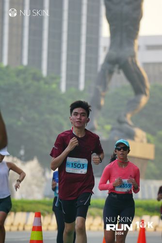 Race photo from Nu Skin Run 10K