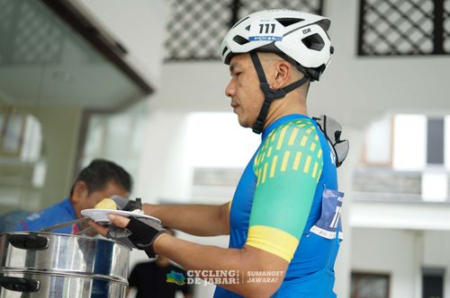 Race photo from Cycling de Jabar 2024