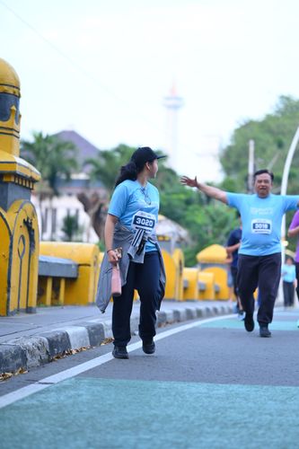 Race photo from KEMLU RUN 2025