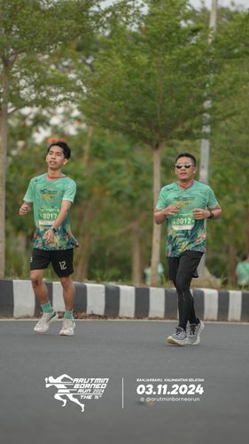 Race photo from Arutmin Borneo Run 2024