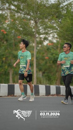 Race photo from Arutmin Borneo Run 2024