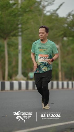 Race photo from Arutmin Borneo Run 2024