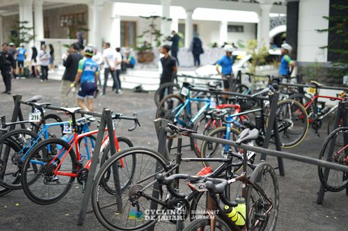 Race photo from Cycling de Jabar 2024