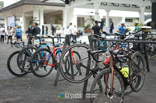 Race photo from Cycling de Jabar 2024