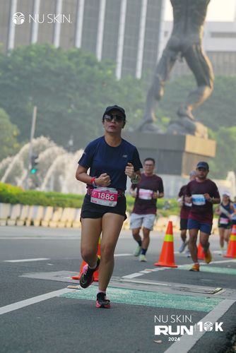 Race photo from Nu Skin Run 10K