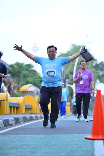 Race photo from KEMLU RUN 2025