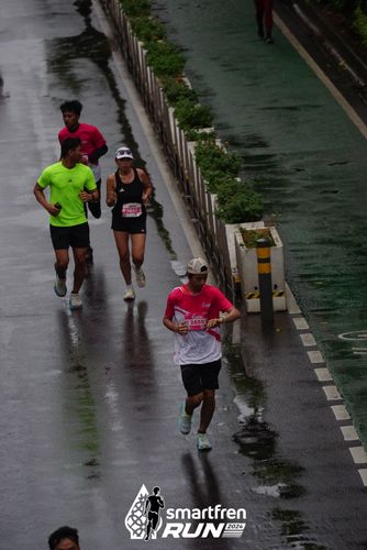 Race photo from Smartfren Run 2024