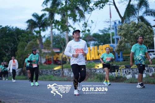 Race photo from Arutmin Borneo Run 2024