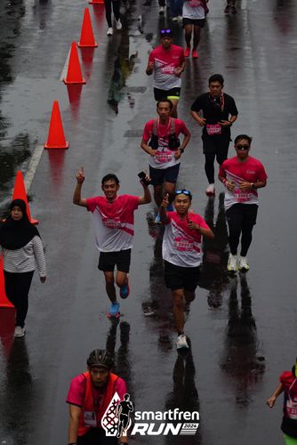 Race photo from Smartfren Run 2024