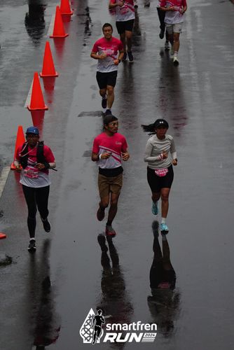 Race photo from Smartfren Run 2024