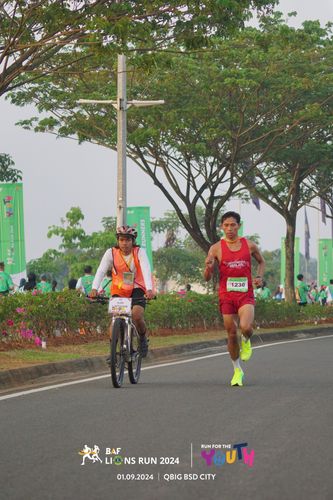 Race photo from BAF LIONS RUN 2024