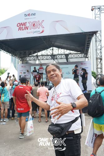 Race photo from ONE RUN 10 K