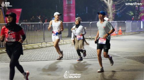 Race photo from Smartfren Run 2025 
