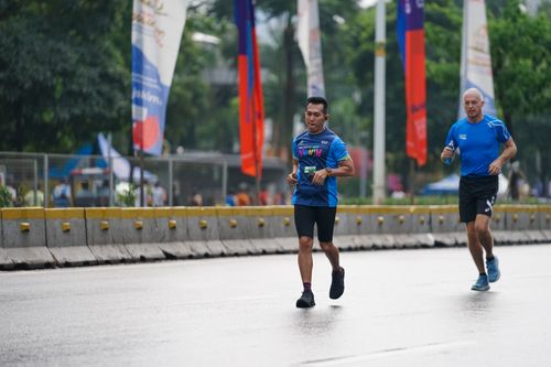 Race photo from Road to BAF Lions Run 2024
