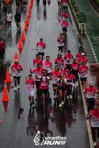Race photo from Smartfren Run 2024