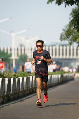 Race photo from One Run 10K Vibes 2024