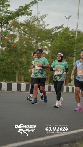 Race photo from Arutmin Borneo Run 2024