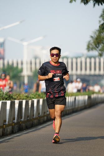 Race photo from One Run 10K Vibes 2024