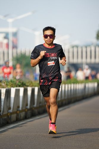 Race photo from One Run 10K Vibes 2024