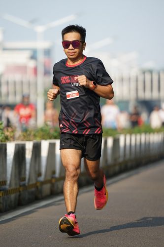 Race photo from One Run 10K Vibes 2024