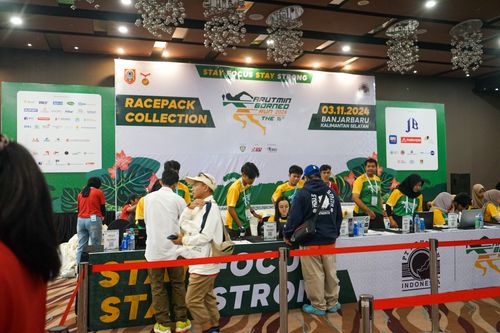 Race photo from Arutmin Borneo Run 2024