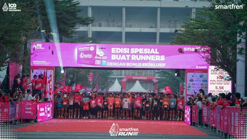 Race photo from Smartfren Run 2025 