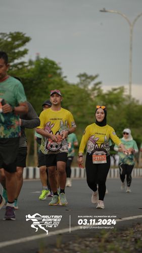 Race photo from Arutmin Borneo Run 2024