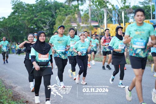 Race photo from Arutmin Borneo Run 2024