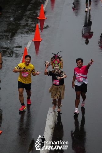 Race photo from Smartfren Run 2024