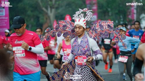 Race photo from Smartfren Run 2025 