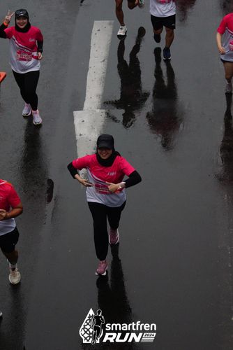 Race photo from Smartfren Run 2024