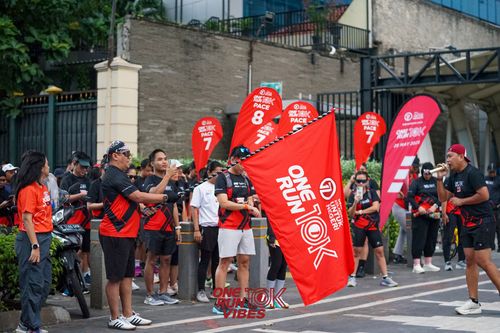 Race photo from ONE RUN 10K VIBES JAKARTA 